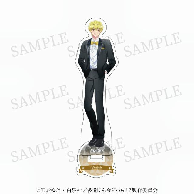 Acrylic stand of Ishibashi Natsuki in a black suit standing on a round decorative base.