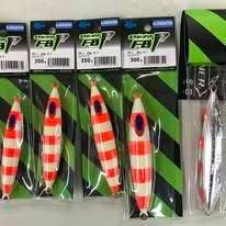Packaged DEEPLINER FB-γ Red Zebra (magma) fishing lures shown in retail blister packs lined up side by side.