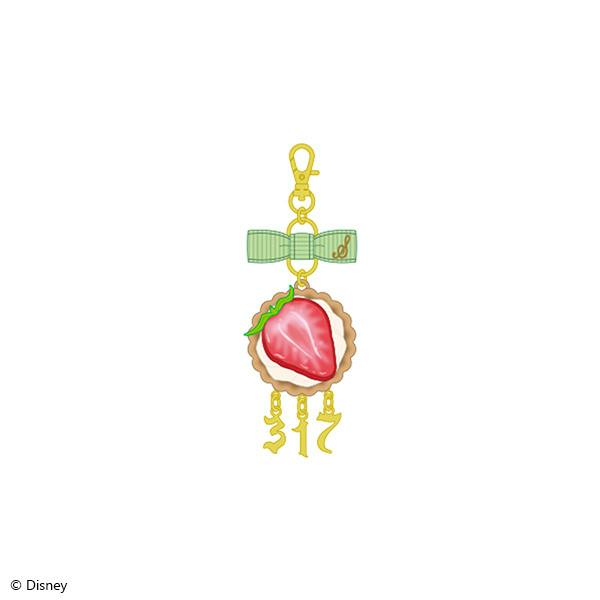 Brooch charm (La Bonbonniere ver.) showing a strawberry-topped tart with a green bow, gold clasp, and hanging gold charms.