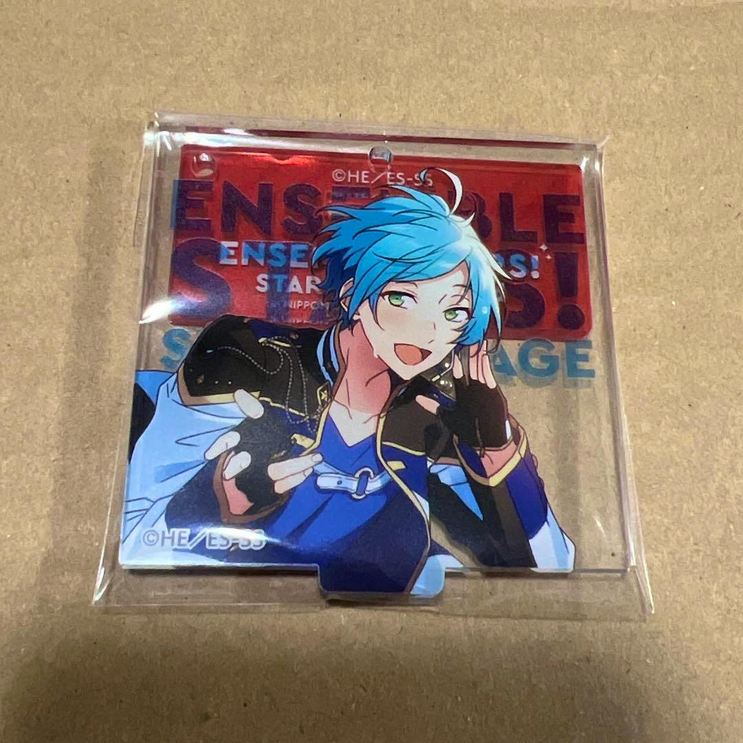 Front view of the packaged あんスタ 深海奏汰 acrylic stand keyholder showing the blue-haired character artwork.