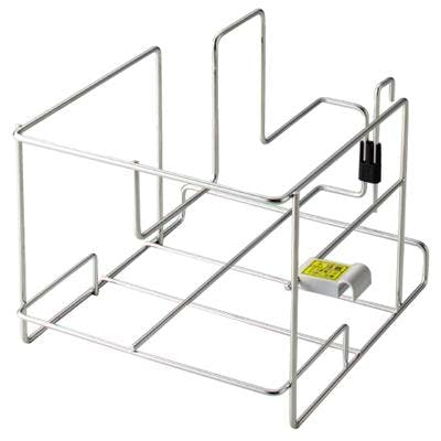 Metal frying-pan stand (フライパン立て) wire rack photographed on a white background.