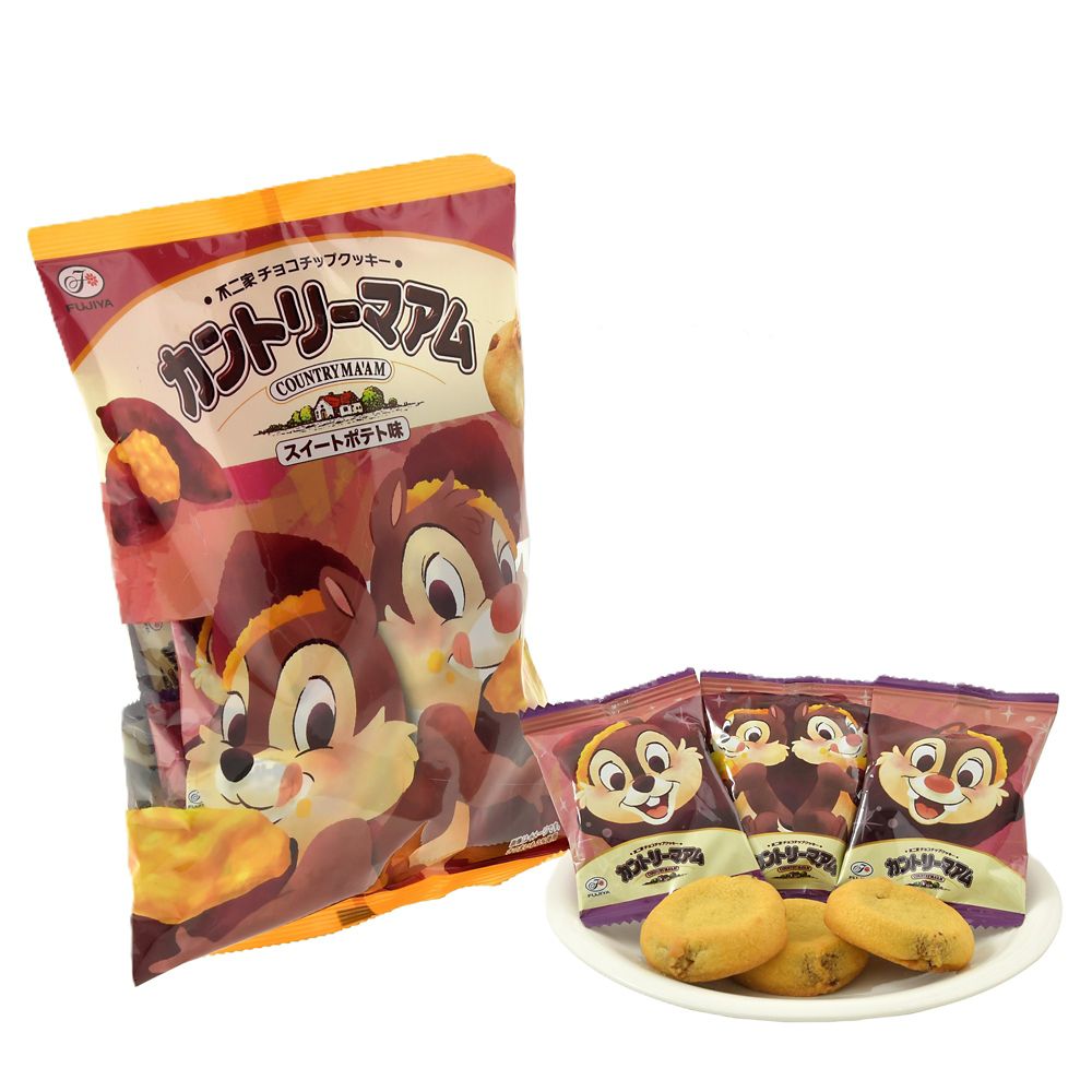Package of Country Ma'am Sweet Potato flavor chocolate chip cookies featuring Chip and Dale characters, with three individually wrapped cookies and loose cookies on a plate.