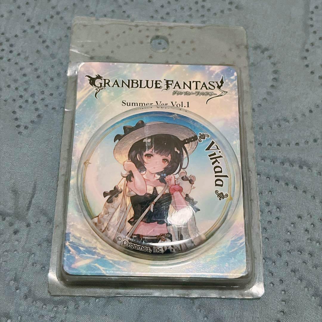 Blister-packaged Granblue Fantasy round can badge featuring the character Vikala on a backing card.