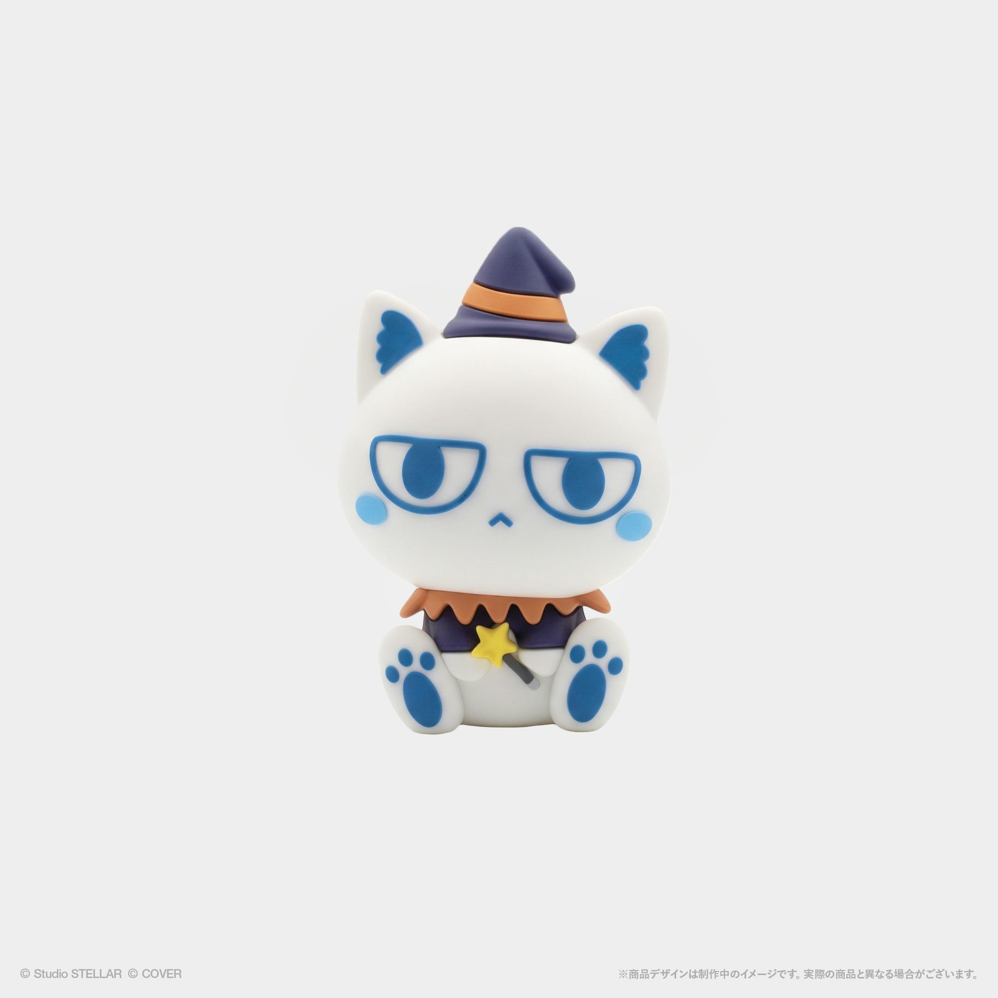 Front view of the Halloween たこやきフィギュア showing the figure's face with blue facial details, a small witch hat, and a sitting pose.