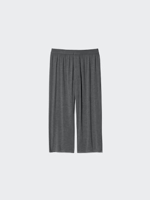 Front view of the men's polyester ヒートテックステテコ pants laid flat on a light background.