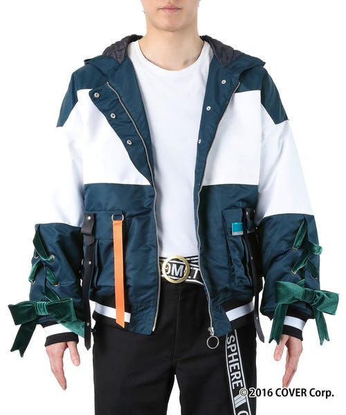 Front view of the 星街すいせい×ZOZOTOWN collaboration jacket worn by a model, green-and-white with sleeve bows and decorative straps.