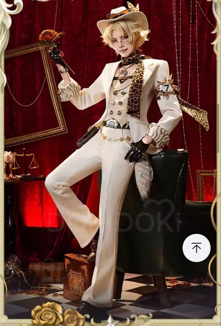 Full-length photo of a model wearing the men's polyester cosplay suit for 第5人格 探鉱者 一匹狼.