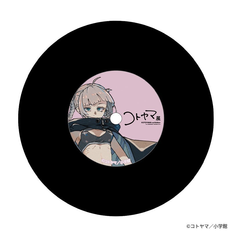A round record-style plastic coaster with a black outer ring and a printed center illustration of the character 七草ナズナ.
