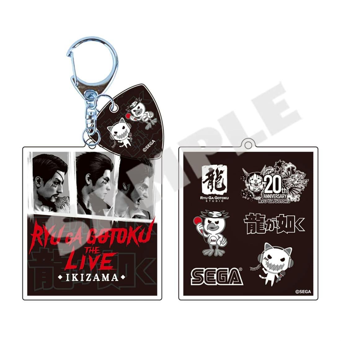 Image of the 「龍が如く THE LIVE -IKIZAMA-」 2連アクリルキーホルダー showing both acrylic pieces, a metal clasp, and a small triangular mascot charm.