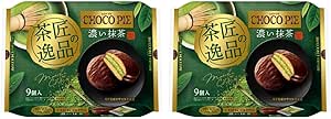 Front of a Lotte Chocolate Pie Party Pack (Dark Matcha) bag showing a chocolate pie on green matcha-themed packaging.