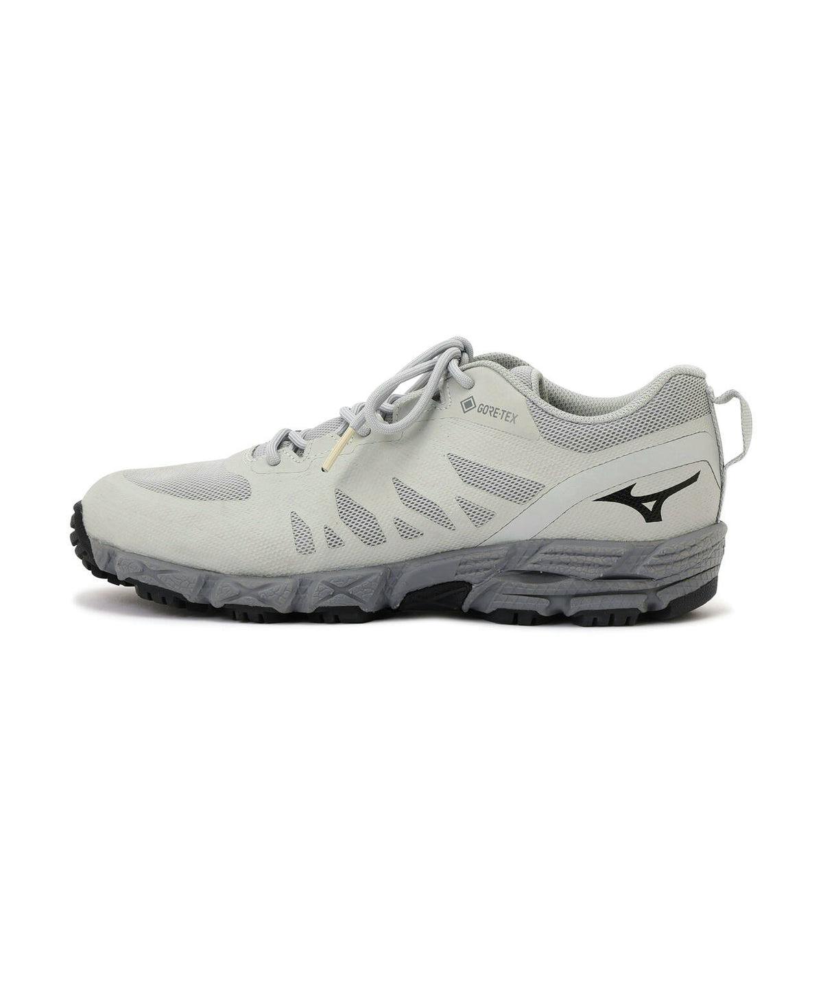 Side profile of a grey MEN V2 GORE-TEX hiking shoe on a white background.