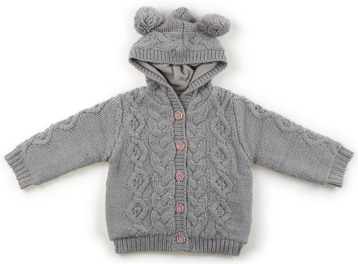Front view of a mezzo piano 70サイズ gray knitted baby parka with hood, pom-pom ears, and striped buttons.