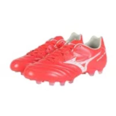 A pair of red Mizuno soccer cleats (Monarcida NEO III) photographed on a white background.