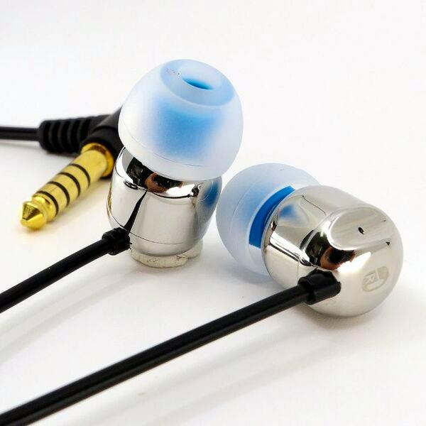 Close-up of silver in-ear earphones with blue silicone tips and a gold 3.5mm plug.