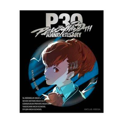Front artwork of the P30th 30周年記念 can badge showing the P3P protagonist portrait with 'P30' and 'ANNIVERSARY' text on a black background.