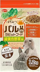 Front of the Japanese Parwan rabbit food package (1.2 kg) showing pellets, vegetables, and two rabbits.