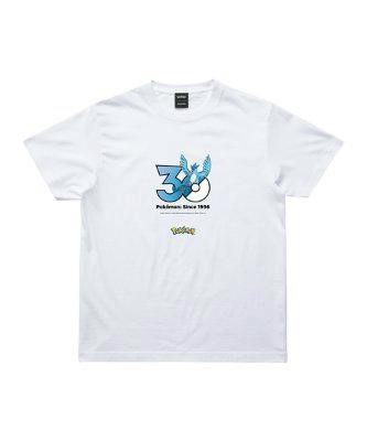 Front view of a white Pokémon 30th Anniversary T-shirt showing a blue "30" graphic with the Pokémon フリーザー printed on the chest.