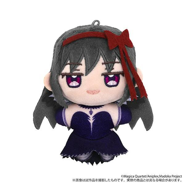 Front view of the 魔法少女まどか☆マギカ ぬいパル（ぬいぐるみマスコット）／悪魔ほむら plush mascot showing her dark dress, gray hair, and red ribbon.