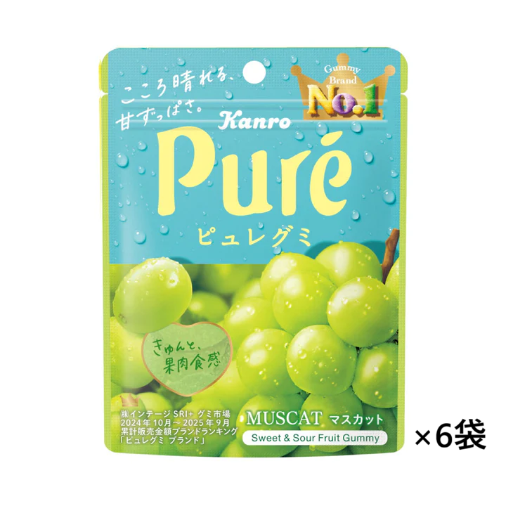 Front-facing pouch of Pure (ピュレグミ) Muscat gummy candy showing green grapes on the pack and a visible “×6袋” quantity mark.