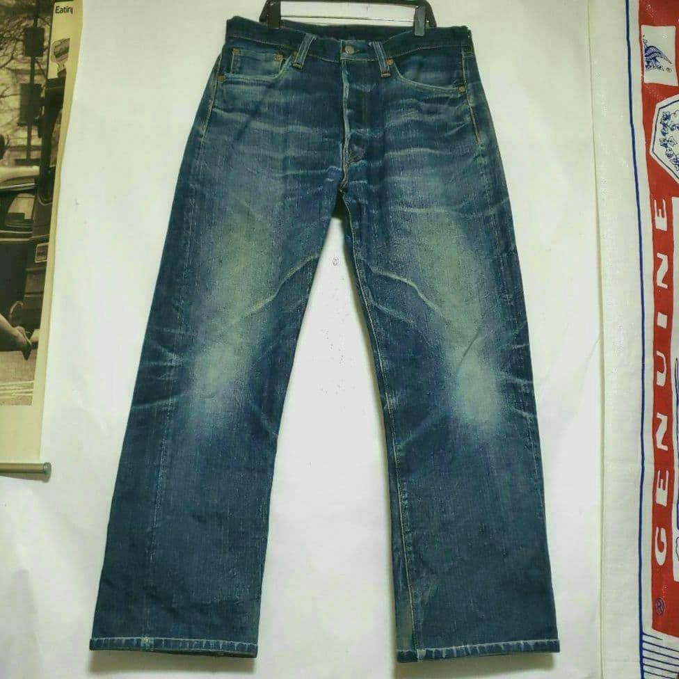Front view of SUGAR CANE men's denim jeans (W34) laid flat against a white background.