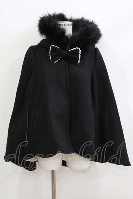 Front view of a black women's rabbit mantle coat with a fur-trimmed hood displayed on a mannequin.