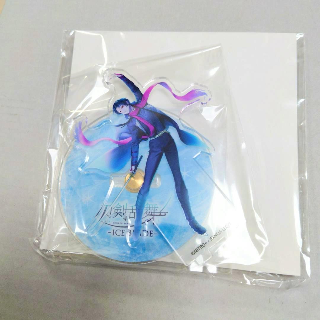 Packaged acrylic rotating stand of 刀剣乱舞 ICE BLADE featuring 加州清光 with the blue circular base visible.