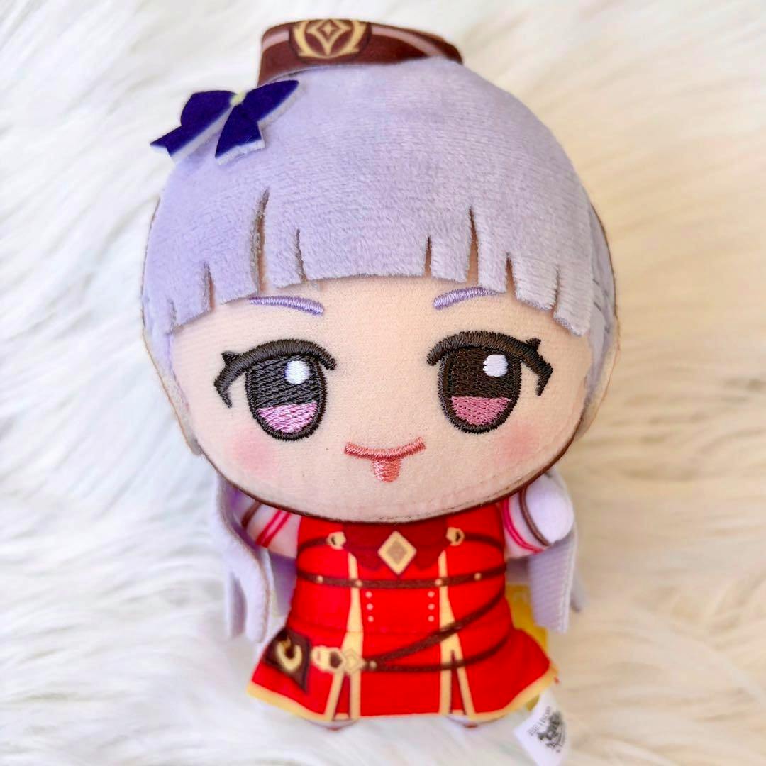 Front view of the ウマ娘 プリティーダービー ちびぐるみvol.4 ゴールドシップ plush showing its embroidered face and red outfit.