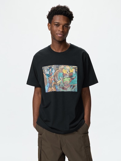 Male model wearing a black NARUTO graphic men's cotton T-shirt.