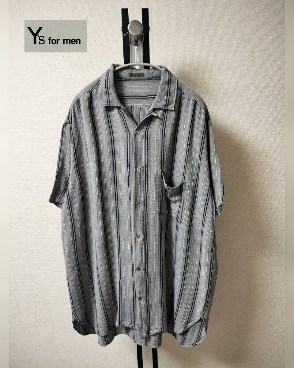 A gray and black dobby-striped rayon Y's for men open-collar short-sleeve men's shirt hanging on a hanger.